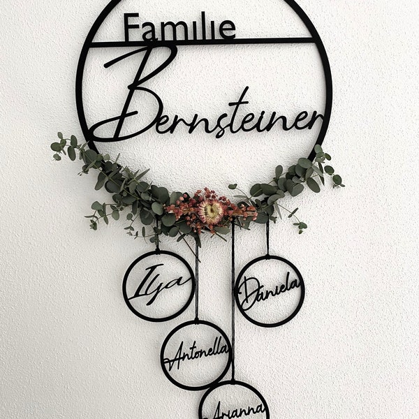 Wooden wreath wooden loop loop family name with pendant | small loops personalized