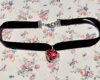 Black velvet ribbon chocker with red heart box locket