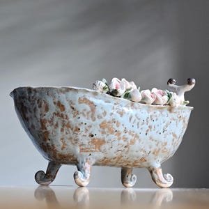 Ceramic bowl|Handmade clay bowl|Provence style bathtub|Sculpture gift|Pottery sculpture|Serving bowl|French Provence|French home|Gift