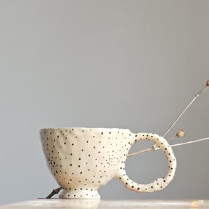 Filiżanka|Filiżanka do herbaty|Ręcznie robiona|Ręcznie malowana|Ceramika|Ręcznie robiony ceramiczny kubek|Czas na herbatę|