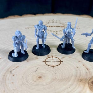 Trench Crusade - Stigmatic Nuns. Black Cobra Miniatures - Trench Penitent Nuns