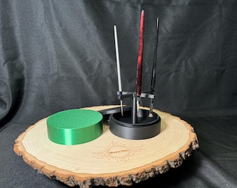 Collapsible paint brush drying stand / rack.