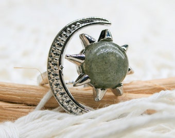 Pierścionek Celestial Moon Sun, prezent astrologiczny, pierścień Moonstone, pierścień Witchy Moon Sun, srebrny pierścień Celestial, biżuteria astrologiczna, pierścień Labradorite