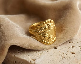 Vintage Style Gold Floral Ring | Chunky Embossed Rose Statement Ring | Antique Look Boho Jewelry | Textured Shield Ring | Gift for Her