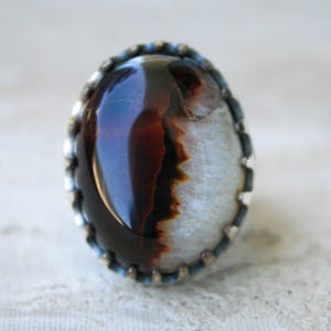 Natural Banded Agate Ring for Men Women Sterling Silver Artisan Ring, Handcrafted Banded Agate Ring Brown White Stone Silver Statement Ring