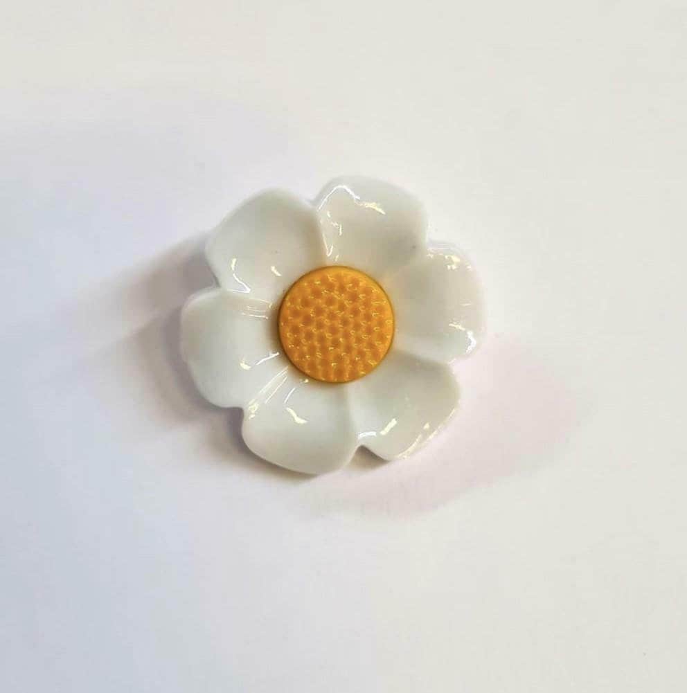 Edible Flowers Buzz Button™ 50 Ct , Flower Buttons