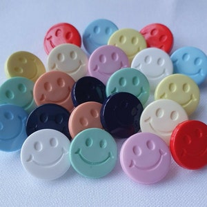 Cute Baby Smiley Face Shaped Shank Buttons Size 15mm 11 Colours Available, Perfect for Crafting and Knitting Sold in packs of 10 Buttons