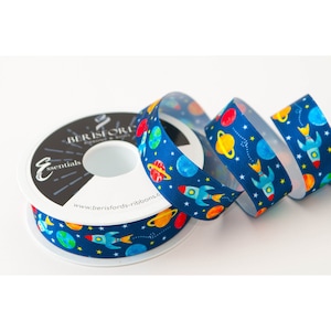 Ruban Berisfords Premium 25 mm de largeur sur le thème de l'espace et de la planète Longueurs de 1 m, 3 m et 5 m disponibles, travaux manuels, cadeaux, cadeaux
