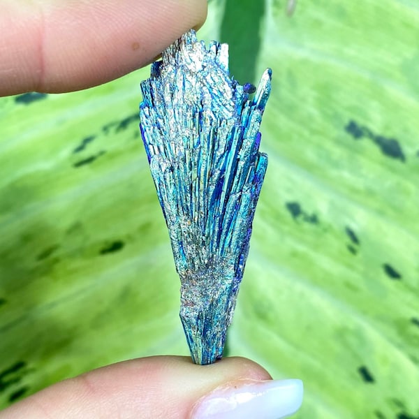 Kyanite Aura Kristall