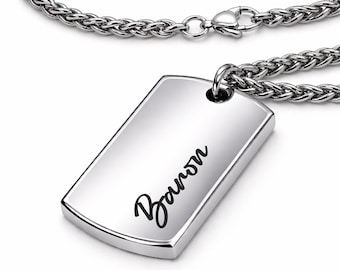 Zilveren halsketting voor mannen, hanger met gepersonaliseerde gravure, een uniek sieraad als cadeau voor hem.