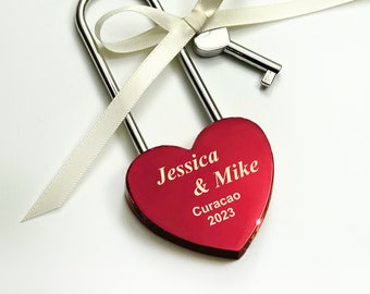 Personalized Red Love Lock, Red Love Lock, Valentine's Gift, Wedding Gift, Padlock with Key, Couple Gift, Anniversary Gift, Engagement