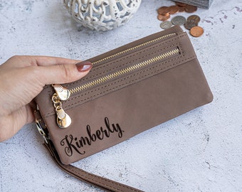 Personalized Brown Wallet Gift for Her - Slim Wristlet Wallet Leather Coin Purse Stylish Everyday Clutch Mother-in-Law Gift