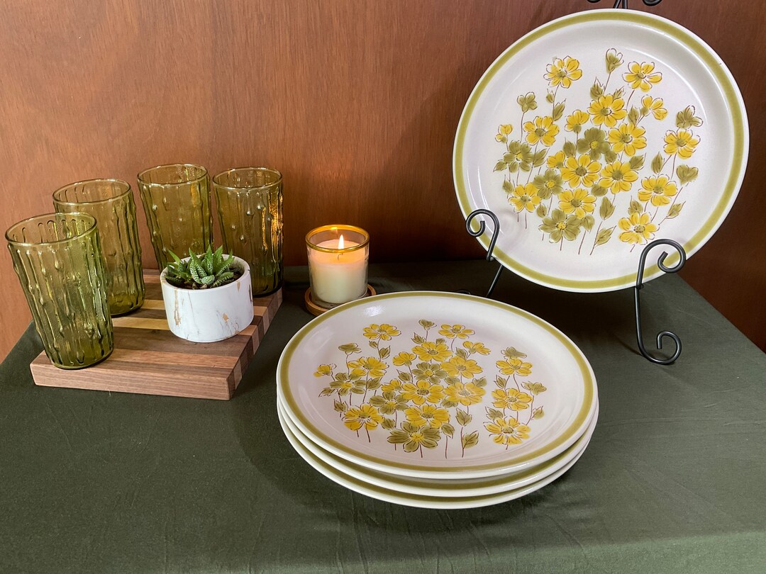 Vintage Stoneware ~ 'spring Bouquet' ~ Set of 4 Dinner Plates - Etsy