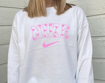 nike vintage sweatshirt in pink 
