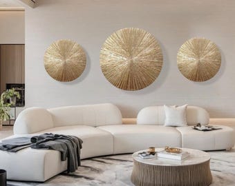 Cuadro abstracto en lienzo con hojas de oro - Pintura texturizada de rayos dorados redondos sobre lienzo. Arte mural metálico moderno. Decoración de lujo para la pared del salón.