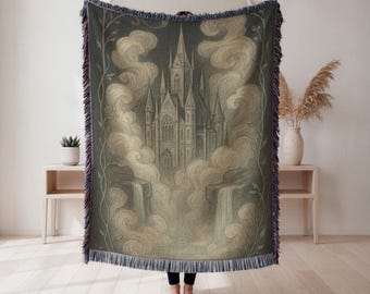 Manta gótica mística tejida, manta con paisaje de bosque encantado, funda tejida de fantasía medieval, decoración oscura y brujería, arte mural de castillo encantado