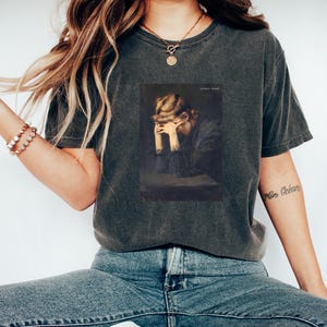 Casual Tshirt | Sunday Mood | Relaxed Tshirt | Weekend Vibes | Comfy Tshirt