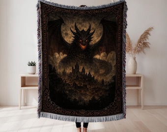 Drachen gewebte Decke, Gothik Fantasy Wanddeko, Mittelalterliche Burg Wanddeko, Fantasy Liebhaber Geschenk, Cottagecore Wandteppich