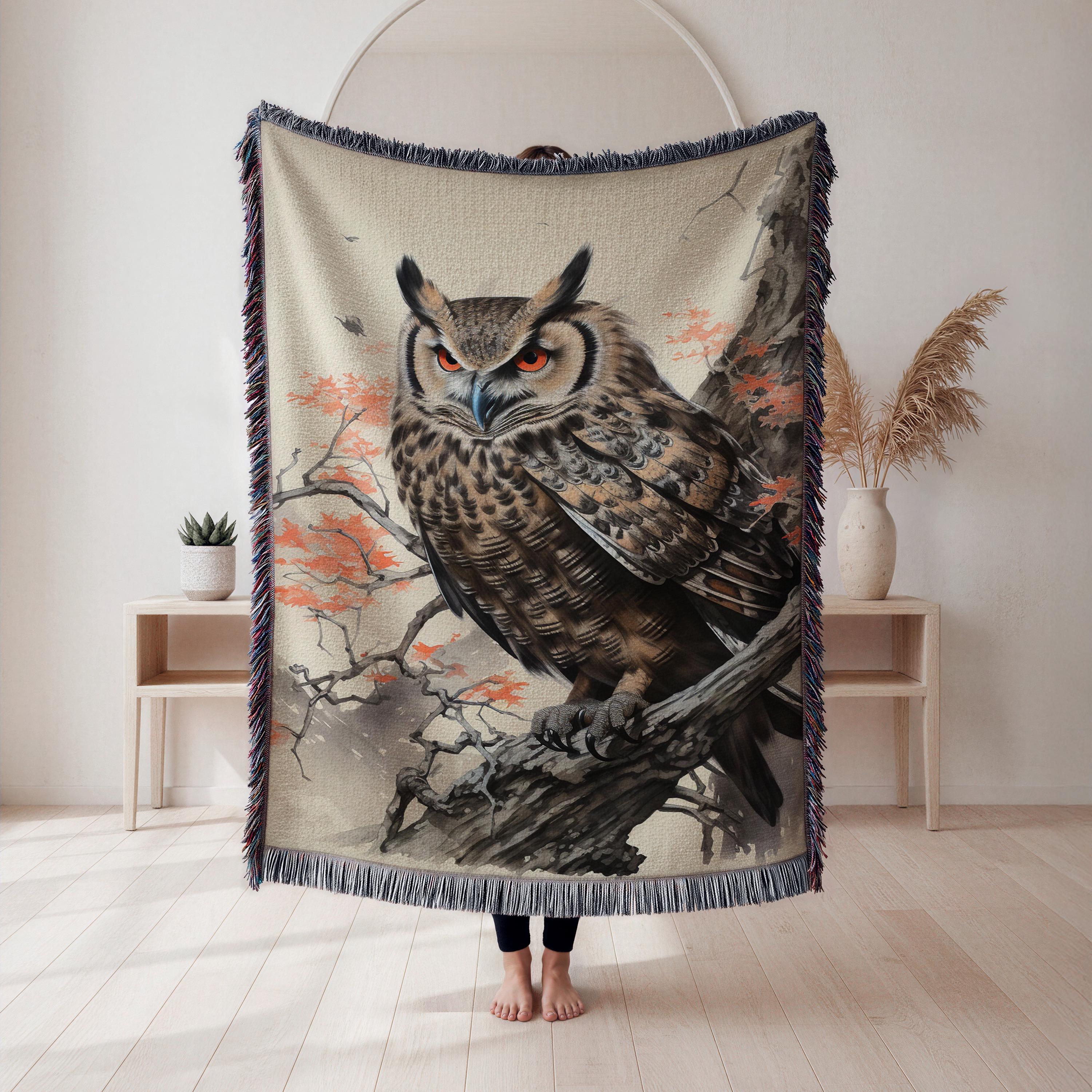 Owl woven blanket, bird lover decor, nature wall hanging, wildlife art throw, animal lover gift, woo