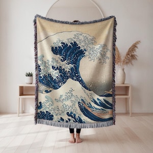 Hokusai woven throw blanket, Great Wave off Kanagawa ukiyo-e art, Japanese ocean décor gift