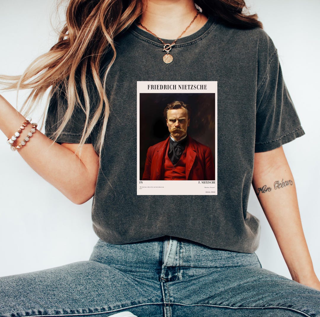 Nietzsche フリードリヒ ニーチェ 哲学者 偉人 肖像画 Tシャツ Tシャツデザイン | フリードリヒ・ニーチェの肖像 | 哲学Tシャツ