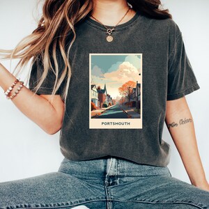 Portsmouth Tshirt | United Kingdom Tshirt | UK Clothes | Portsmouth Souvenir | Travel Shirt | Portsmouth Gift