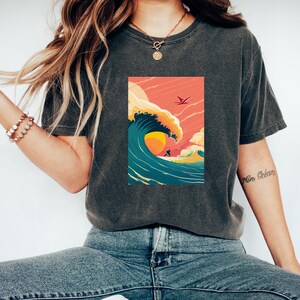 Surfer Tshirt | Surfer and Wave at Sunset | Vintage Tshirt | Aesthetic Tshirt