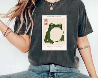 Japanese Frog Tshirt | Matsumoto Hoji Frog Art | Vintage Tshirt | Aesthetic Tshirt