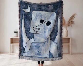 Manta tejida con figura surrealista abstracta, tapiz con retrato gráfico moderno, decoración de pared con un toque melancólico, regalo para amantes del arte, tapiz de pared, decoración del hogar