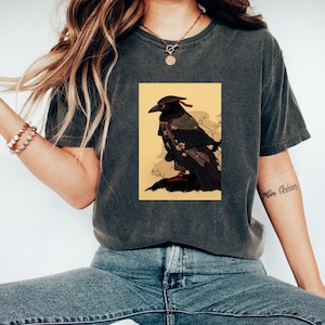 Samurai Tshirt | Samurai Crow Art | Vintage Tshirt | Aesthetic Samurai Tee | Japanese Warrior Style | Fashion Print