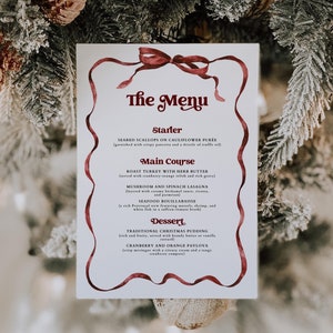 Edytowalny szablon menu świątecznego, karta dekoracji na przyjęcie świąteczne, drukowane menu świąteczne poinsetta, świąteczne menu kolacji świątecznej z kokardą, 1354