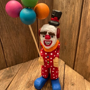 Clown holding balloons, Circus party decor, Circus theme party, Clown room decor, Clown decor, Circus nursery