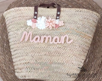 Panier personnalisé "Maman" avec fleurs