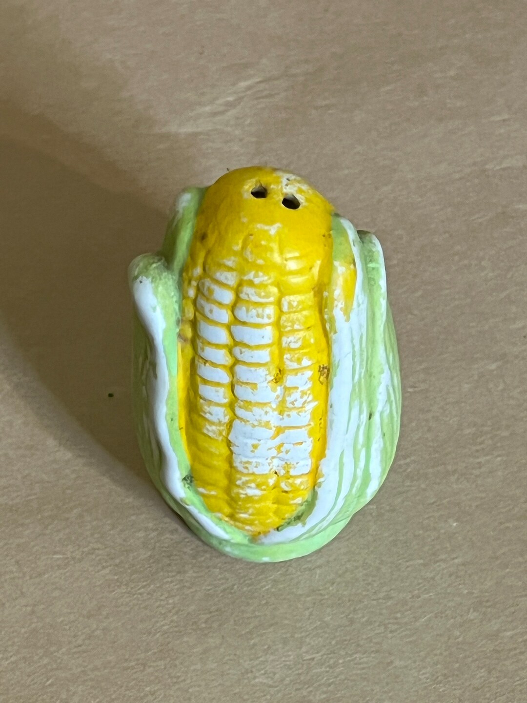 Corn Cob Salt Shaker, Single Shaker, Ceramic Salt Shaker, Vintage Salt