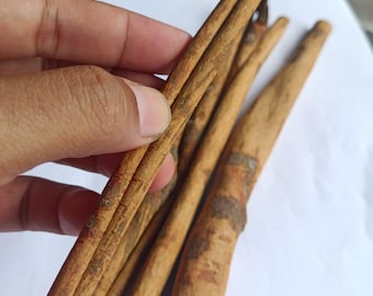 Indonesische Zimtstangen und gemahlenes Pulver, Premium Korintje Cassia Stacheln, natürliches Backgewürz, süßes aromatisches Gewürz
