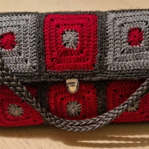 Shoulder bag