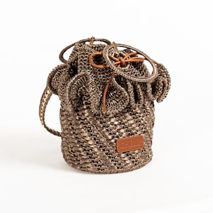 Handwoven Small Raffia Bucket Bag with Raffia Knitted Metal Handles and Shoulder Strap, Crochet Raffia Shoulder Bag, Gift For Her