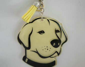 Llavero acrílico de labrador amarillo