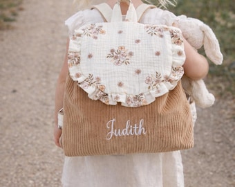 Sac à dos enfant personnalisé - sac maternelle ou crèche avec froufrou - sac en velours beige tissu fleurs double gaze