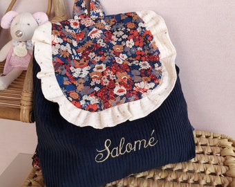 Sac à dos personnalisé enfant maternelle ou crèche avec froufrou en velours bleu marine tissu liberty