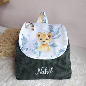 Sac à dos personnalisé enfant maternelle ou crèche en velours marron tissu animaux cadeau de naissance