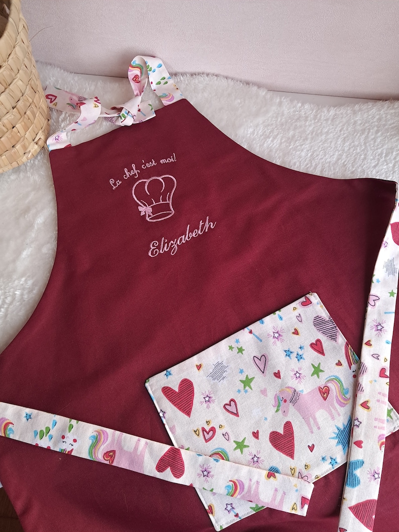 Personalized embroidered children's kitchen apron for birthday, Christmas, handmade gift image 4