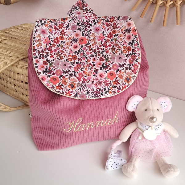 Sac à dos personnalisé enfant maternelle ou crèche en velours rose tissu liberty