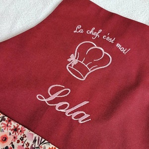 Personalized embroidered children's kitchen apron for birthday, Christmas, handmade gift image 2