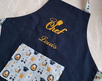 Tablier enfant de cuisine personnalisé et brodé fait main pour cadeau anniversaire garcon fille