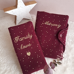 Personalized family booklet cover embroidered in double cotton gauze with small embroidered heart image 1
