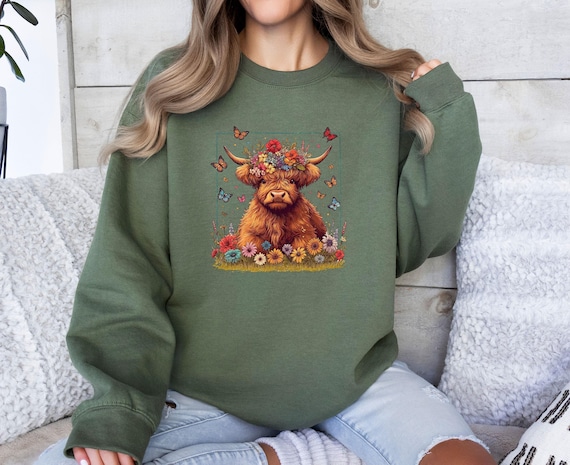 Highland Cow Sweatshirt, Funny Cow Sweater, Farm Animals Top, Animal Lover Gift, Animal Sweatshirt, Butterflies Jumper, Highland Cow Gifts