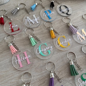 Personalized keychain with initial name – Personalized acrylic keychain – Wedding/christening favor – Name keychain