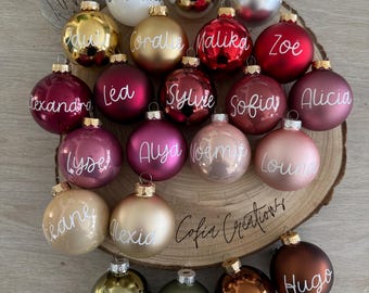Personalized Christmas ball with first name – Personalized tree decoration – Christmas wedding guest gift – Original place marker