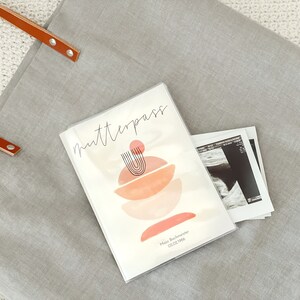 Mutterpass Hülle aus weichem PVC⎪BOHO⎪Geschenk zur Schwangerschaft⎪personalisiert und individuell